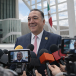 Sergio Contreras renuncia al Partido Verde tras 22 años de militancia